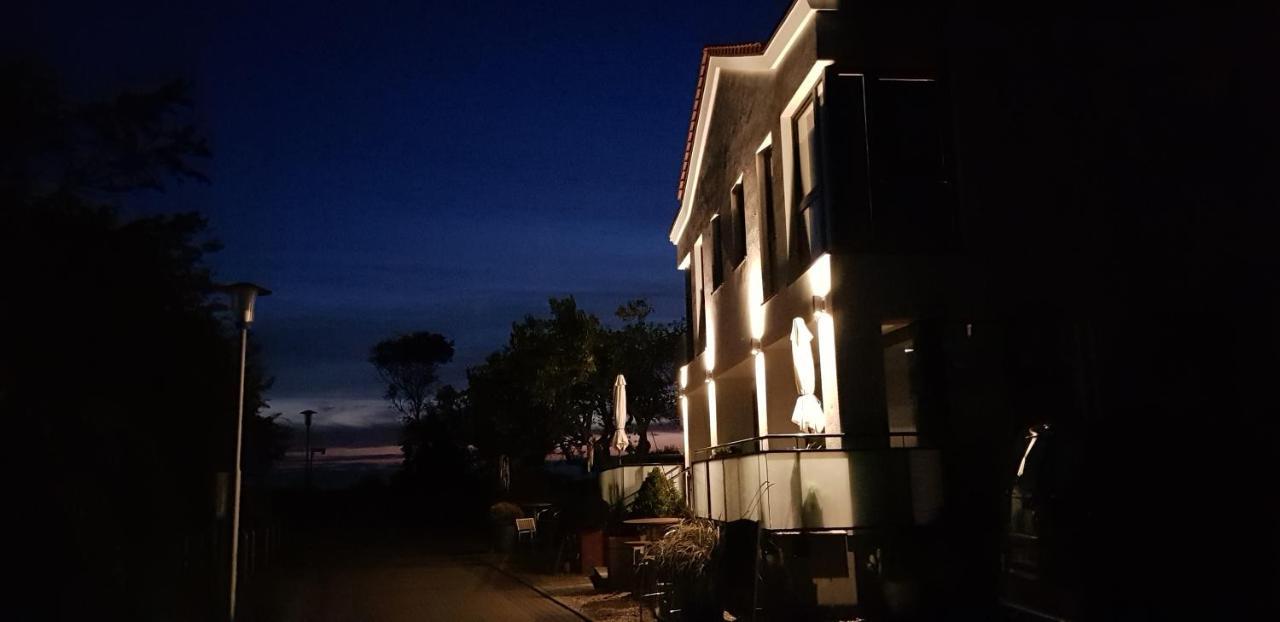 Haus Achtern Diek In Erster Reihe Am Meer Fehmarn Extérieur photo