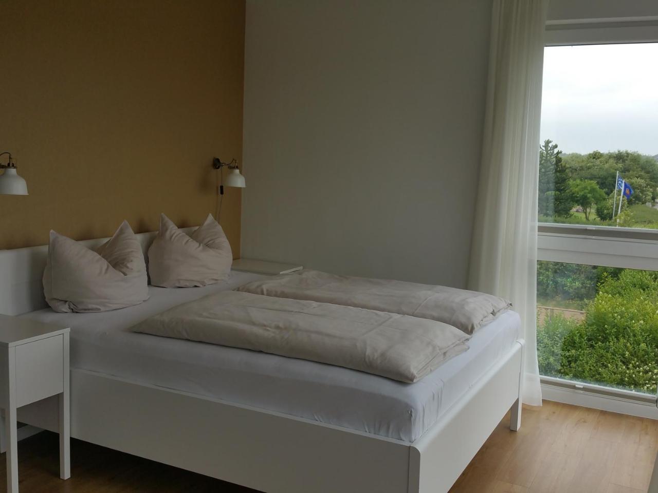 Haus Achtern Diek In Erster Reihe Am Meer Fehmarn Extérieur photo